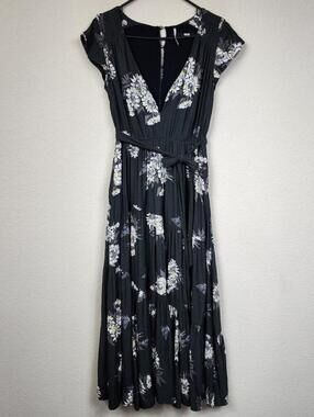 Free People Size 4 Black Gray Floral Midi Dress